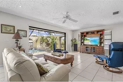 4215 SW 13th Ave, Cape Coral, FL 33914 - Photo 7