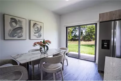 8050 Sherwood Cir, Labelle, FL 33935 - Photo 11