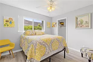 209 SE 20th Ct, Cape Coral, FL 33990 - Photo 23