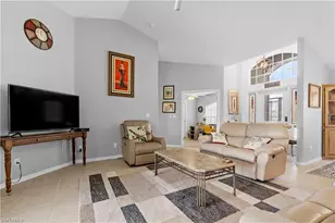 209 SE 20th Ct, Cape Coral, FL 33990 - Photo 9