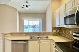 4256 Liron Ave, Fort Myers, FL 33916 - Photo 9