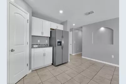 1826 NW 7th Pl, Cape Coral, FL 33993 - Photo 7