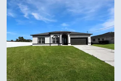 906 Alfreda Ave, Lehigh Acres, FL 33971 - Photo 1