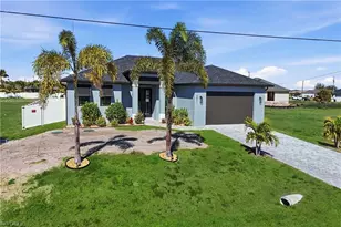 3911 NW 40th Terrace, Cape Coral, FL 33993 - Photo 3