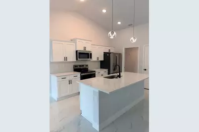 1017 Maple Ave N, Lehigh Acres, FL 33972 - Photo 7