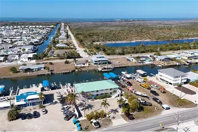 3211 Stringfellow Rd #105, Saint James City, FL 33956 - Photo 39