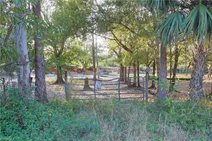 6850 Carmelita Dr, Fort Myers, FL 33905 - Photo 7