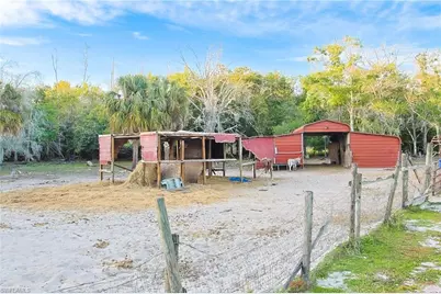 6850 Carmelita Dr, Fort Myers, FL 33905 - Photo 29