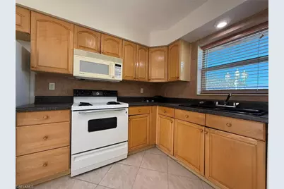 224 SE 3rd Ter, Cape Coral, FL 33990 - Photo 15