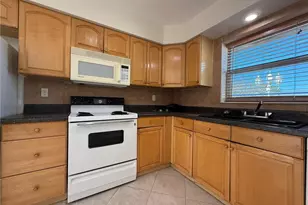 224 SE 3rd Terrace, Cape Coral, FL 33990 - Photo 15