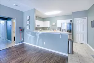 1040 Hancock Creek S Blvd, Cape Coral, FL 33909 - Photo 5