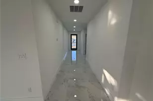 2012 NE 28th St, Cape Coral, FL 33909 - Photo 3