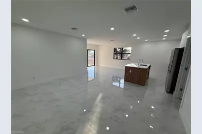 2012 NE 28th St, Cape Coral, FL 33909 - Photo 5