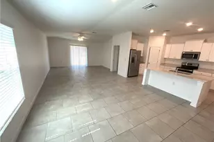 3905 Treasure Oak Wy, Fort Myers, FL 33905 - Photo 3