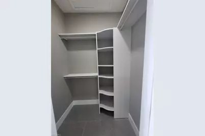 654 NE 5th Pl, Cape Coral, FL 33993 - Photo 27