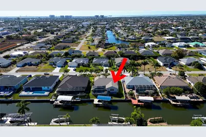 1705 SW 44th Ter, Cape Coral, FL 33914 - Photo 3