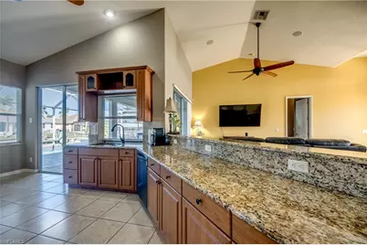 1705 SW 44th Ter, Cape Coral, FL 33914 - Photo 11