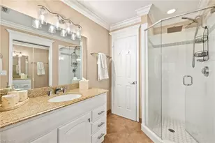 2202 Hidden Lake Dr, Naples, FL 34112 - Photo 17