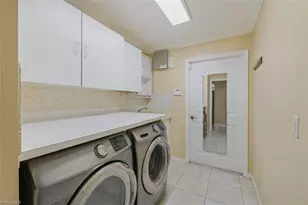 330 SW 19th Ln, Cape Coral, FL 33991 - Photo 29