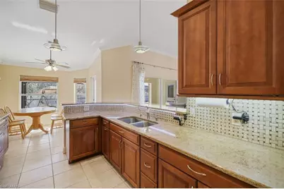 330 SW 19th Ln, Cape Coral, FL 33991 - Photo 17