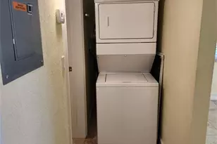 3175 Royalston Ave, Fort Myers, FL 33916 - Photo 5