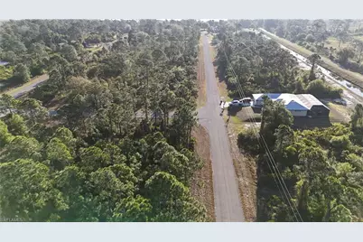 1251 Bermar St, Fort Myers, FL 33913 - Photo 15