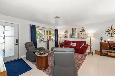 3945 Edgewood Ave, Fort Myers, FL 33916 - Photo 3