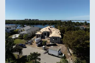 6901 Deep Lagoon Ln, Fort Myers, FL 33919 - Photo 13