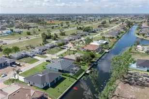 1202 SW 8th Pl, Cape Coral, FL 33991 - Photo 15