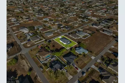 1109 NE 2nd Ave, Cape Coral, FL 33909 - Photo 17