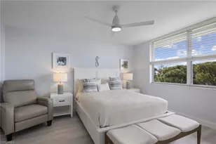 290 Naples Cove Dr, Naples, FL 34110 - Photo 11