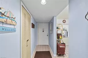 9305 Lake Park Dr, Fort Myers, FL 33919 - Photo 7