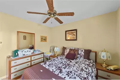9305 Lake Park Dr #102, Fort Myers, FL 33919 - Photo 21