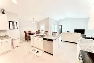 428 NW 13th Terrace, Cape Coral, FL 33993 - Photo 5