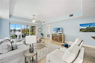 7832 Hawthorne Dr, Naples, FL 34113 - Photo 5