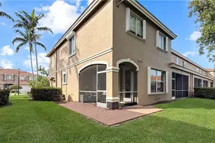 9762 Roundstone Cir, Fort Myers, FL 33967 - Photo 27