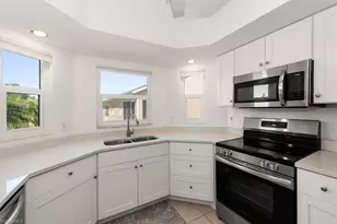 16830 Sanibel Sunset Ct, Fort Myers, FL 33908 - Photo 11