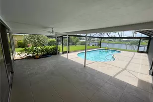 1040 SE 43rd St, Cape Coral, FL 33904 - Photo 23