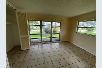 1040 SE 43rd St, Cape Coral, FL 33904 - Photo 17