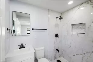 1389 Pine Ave, North Fort Myers, FL 33917 - Photo 15