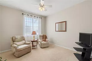 2829 SW 36th St, Cape Coral, FL 33914 - Photo 13