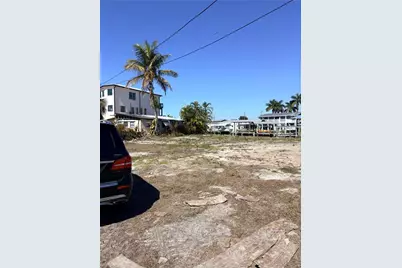 3780 Coconut Dr, Saint James City, FL 33956 - Photo 9