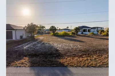 1418 NW 33rd Pl, Cape Coral, FL 33993 - Photo 1