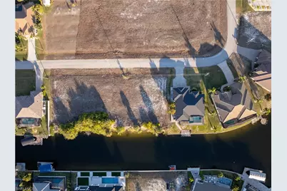 1418 NW 33rd Pl, Cape Coral, FL 33993 - Photo 13