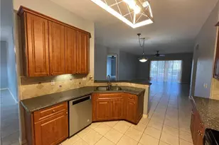 3023 Lake Manatee Ct, Cape Coral, FL 33909 - Photo 7