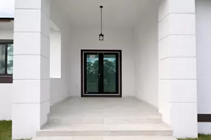 3985 Everglades Blvd N, Naples, FL 34120 - Photo 3