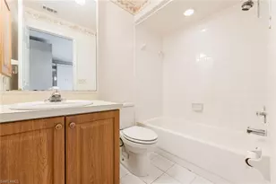 13276 White Marsh Ln, Fort Myers, FL 33912 - Photo 27