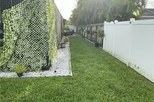 320 SE 28th Terrace, Cape Coral, FL 33904 - Photo 19