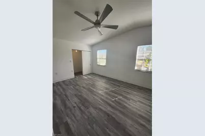 2248 Marina Park Dr, Fort Myers, FL 33905 - Photo 7