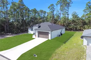 4703 Sara Ave N, Lehigh Acres, FL 33971 - Photo 35